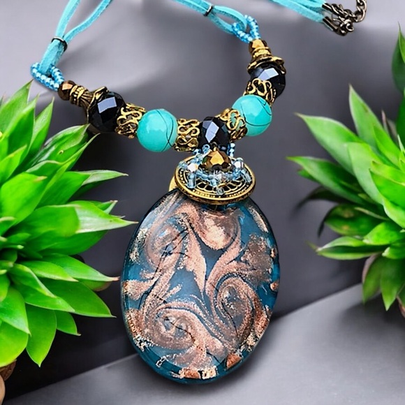 Glass Pendant and Beaded Rope Necklace - Picture 10 of 16